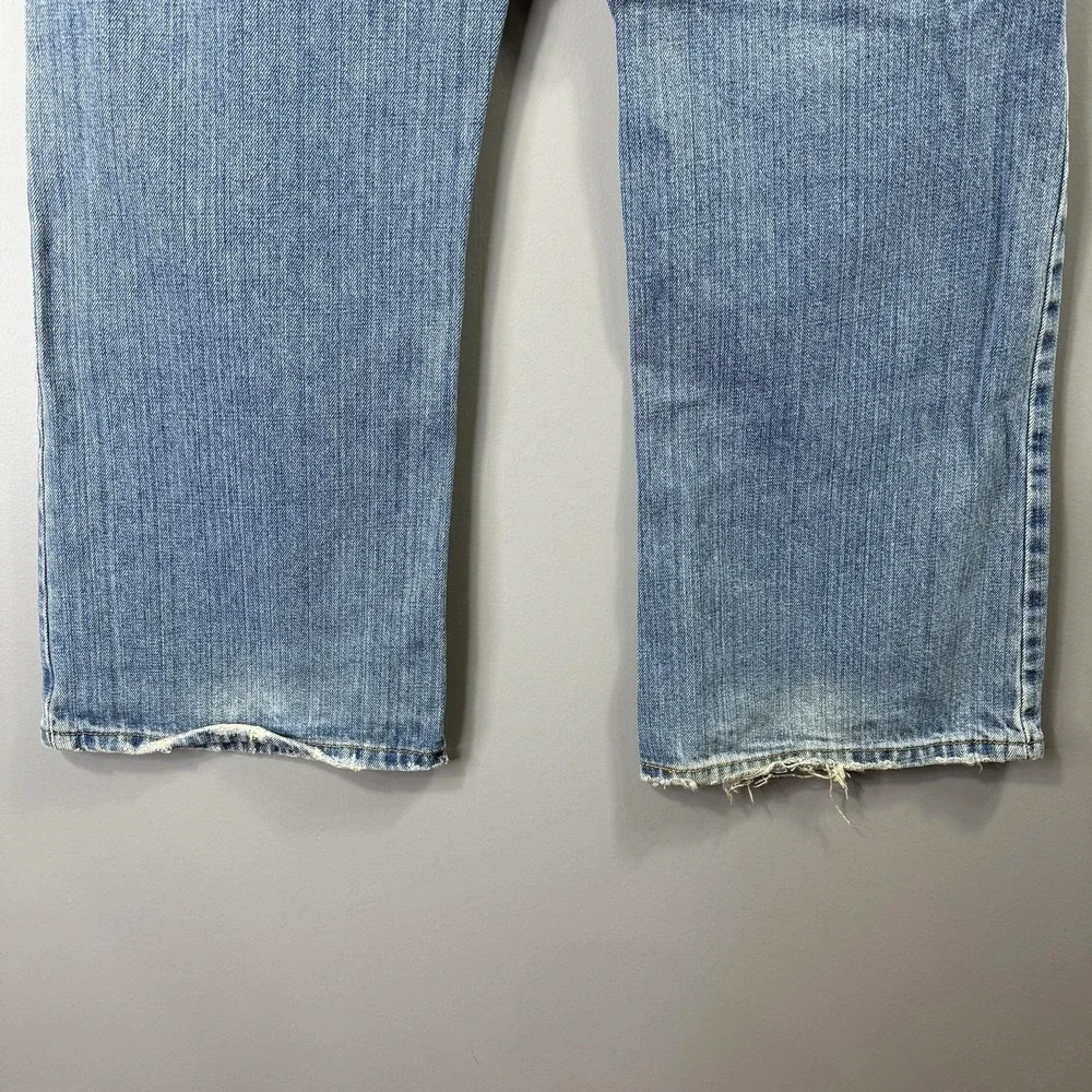2000s Levis 567 Jeans Mens 33x30 Blue Light Wash Loose Bootcut Denim